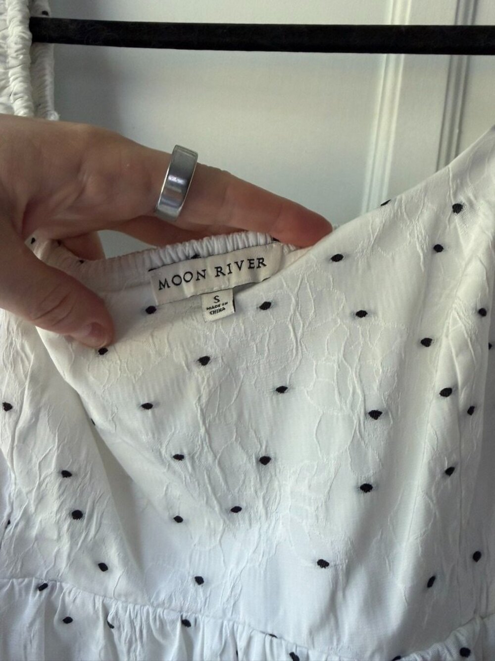 Moon River White Polka Dot Textured Puff Sleeve Mini Dress Size S - Picture 6 of 7